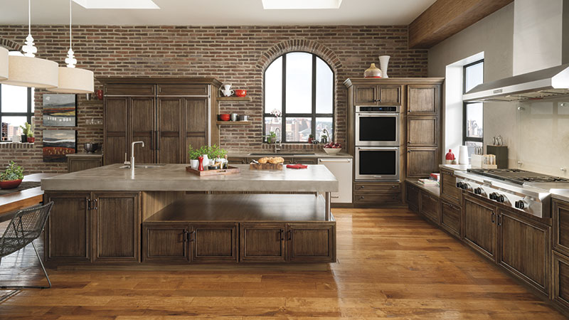 Provincial kitchen cabinets in Quartersawn Oak