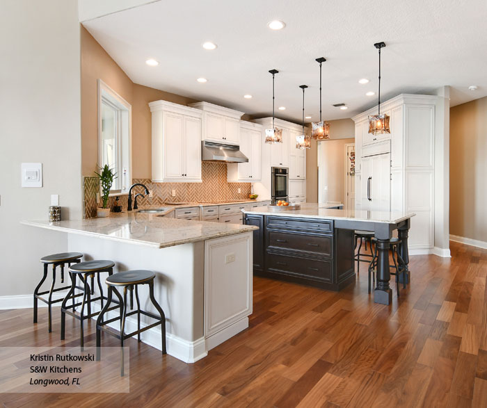 Anson white glazed kitchen cabinets in Pearl with Amaretto Glaze